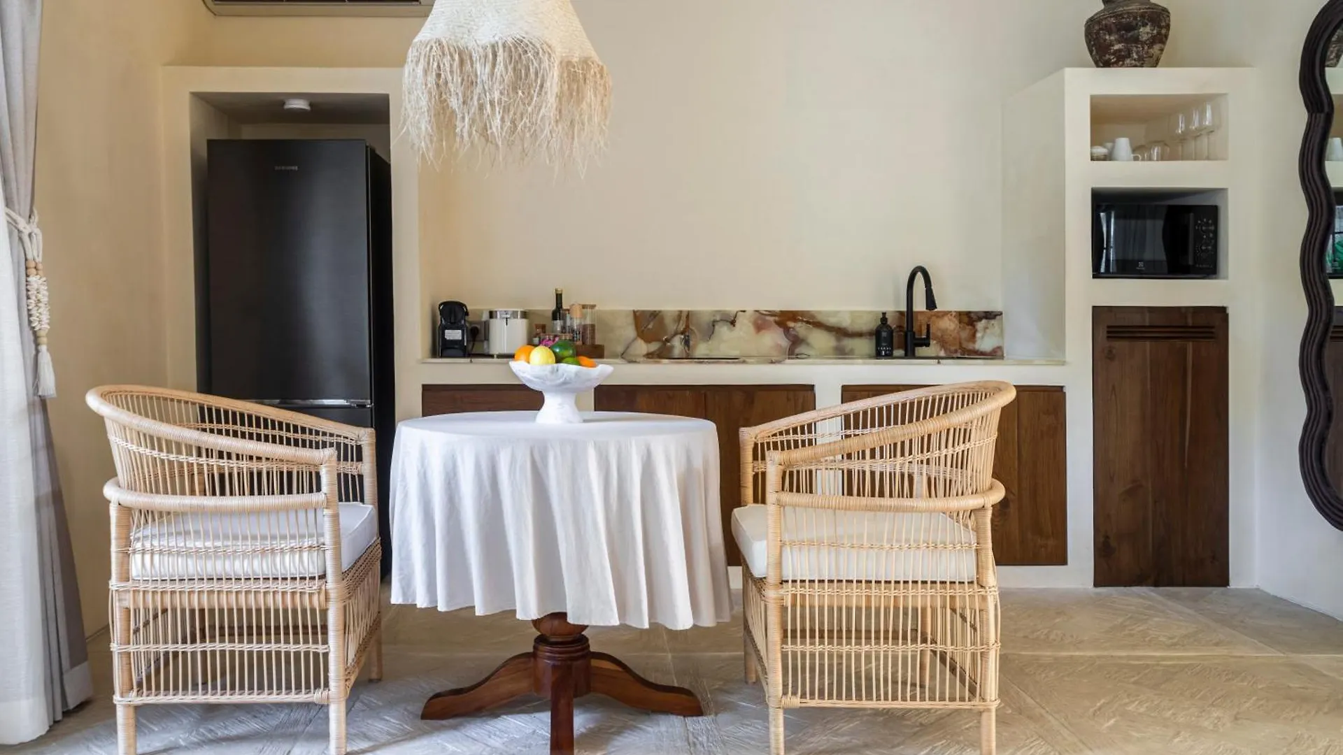 The Revery Bali Canggu  Villa Canggu (Bali)
